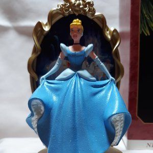 Cinderella - Hallmark Keepsake Ornament 1997